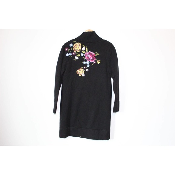 Soft Surroundings La Vie En Rose Cardigan Sweater Embroidered Size M H14093 - Picture 7 of 10